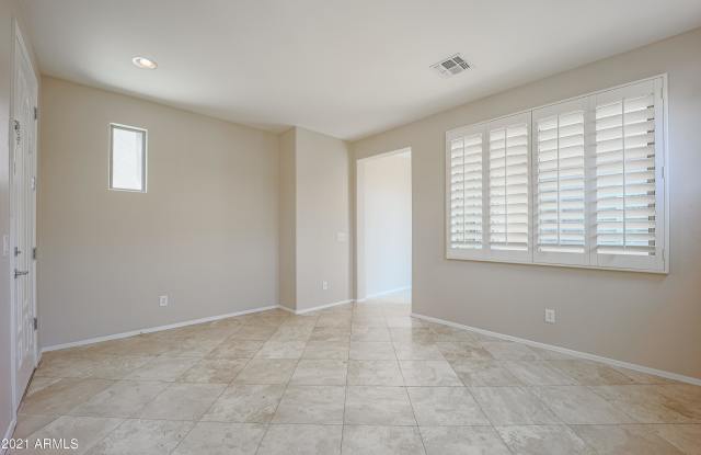 4427 S QUIET Court Gallery 3