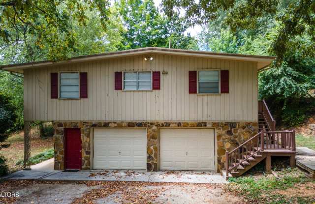 630 Colonial Drive photos photos