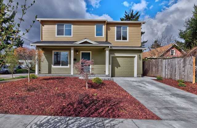 6605 ne 17th ave - 6605 Northeast 17th Avenue, Portland, OR 97211