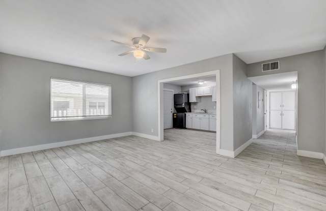 Remodeled 3-Bedroom Front Unit of Duplex – Water Included! * MOVE IN SPECIAL * photos photos