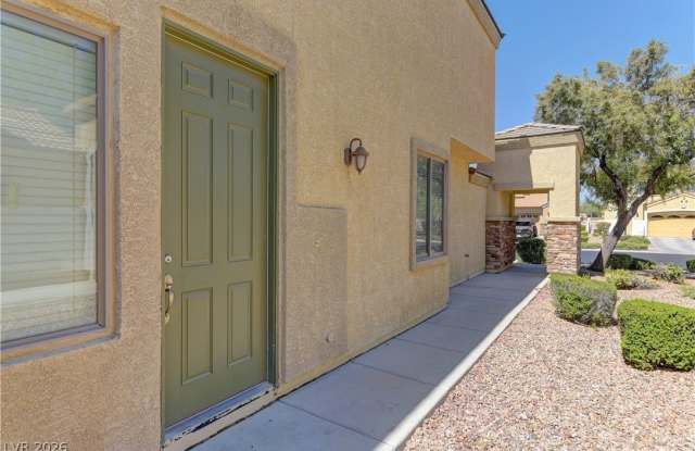 5536 Overlook Valley Street Gallery 3