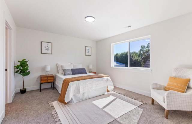 NEW Listing 3 bed/2.5 bath+ bonus area in Spokane Valley Gallery 3