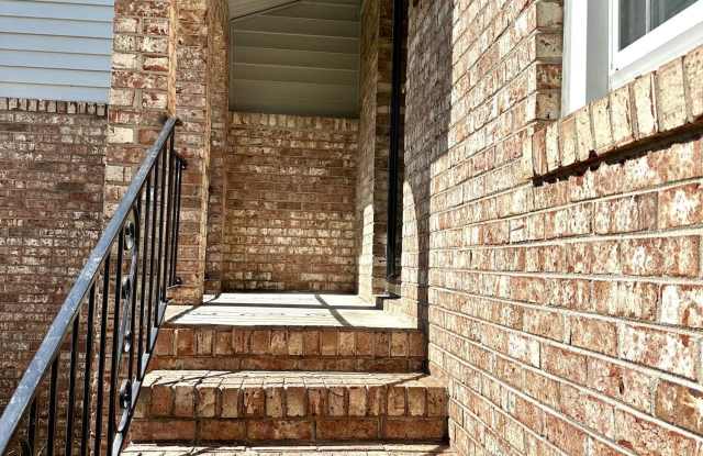 708 Hidden Lane Gallery 4