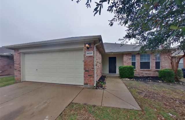 14337 Snaffle Bit - 14337 Snaffle Bit Trail, Fort Worth, TX 76052