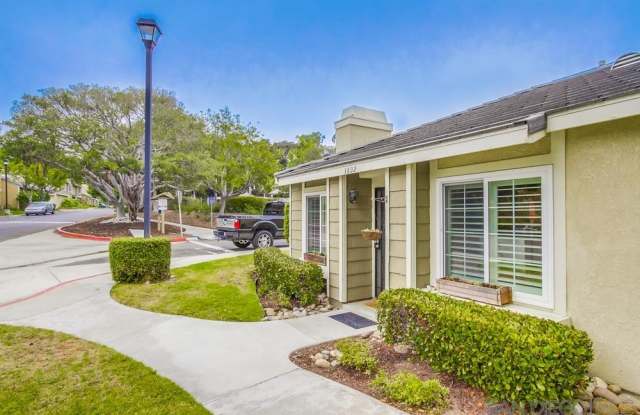3602 CAMINITO CARMEL LANDING Gallery 2