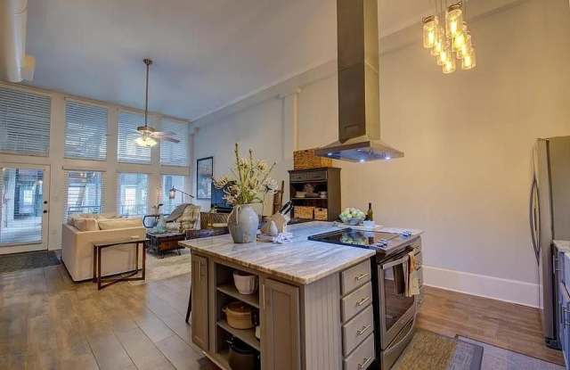 71 Union Avenue photos photos