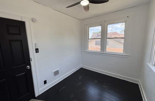 7360 Prairie Street - 2 E photos photos