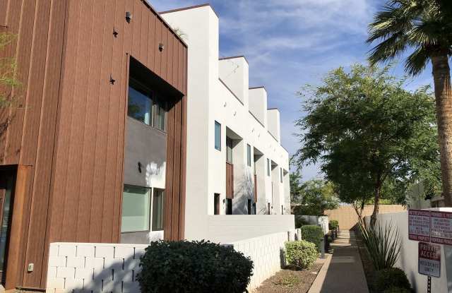 540 W MARIPOSA Street - 540 W Mariposa St, Phoenix, AZ 85013