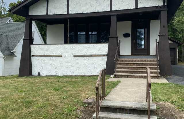 309 Park Avenue - 309 Park Avenue, Clarks Summit, PA 18411