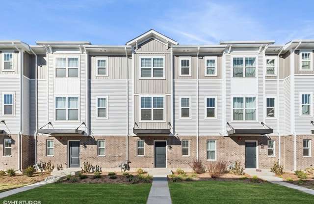 1033 Wren Road photos photos