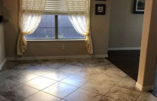 956 Cougar Drive Gallery 4
