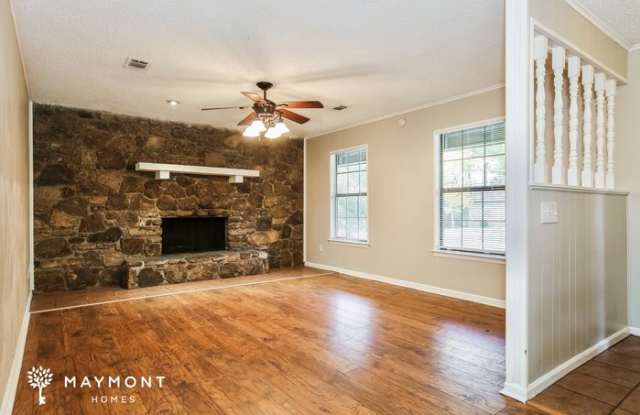 17 Greenbrier Drive Gallery 3