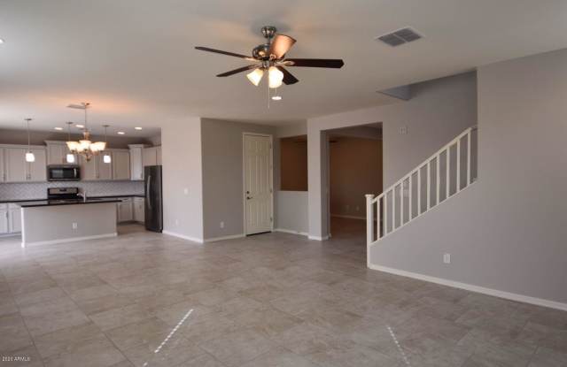 19017 W YUCATAN Drive Gallery 2