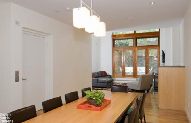 320 West 78th Street Gallery 2