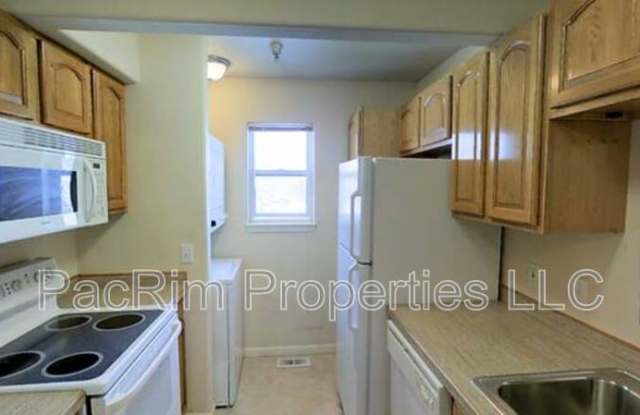 5697 Denali Street #H Gallery 3