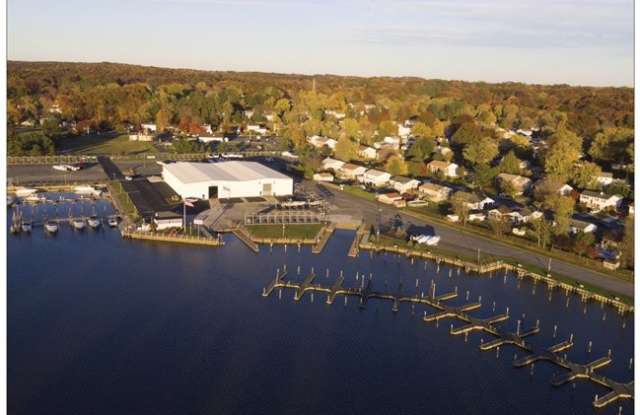 577 Macintosh Circle photos photos