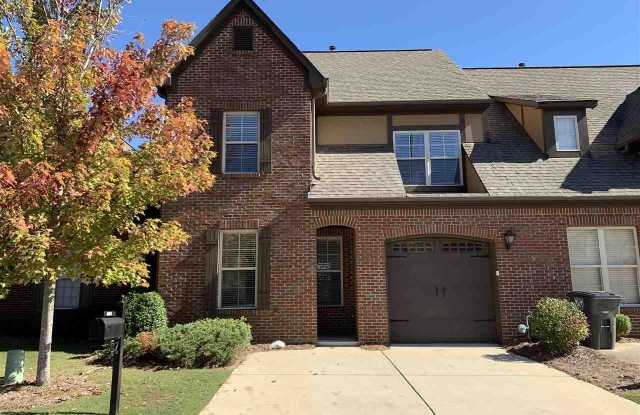 608 FLAG CIRCLE - 608 Flag Circle, Hoover, AL 35226