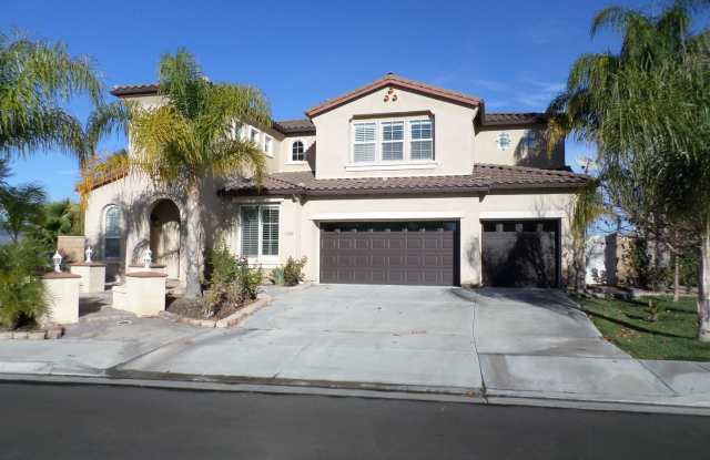 Gorgeous 4 bedroom 2.5 bath Temecula Home w Pool - 31228 Hickory Place, Temecula, CA 92592