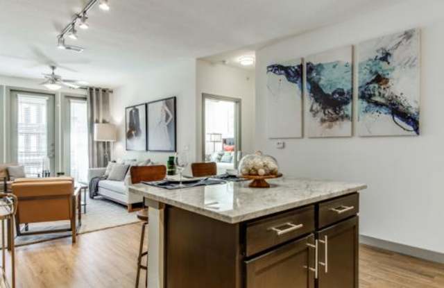 5609 Avenue F Gallery 4