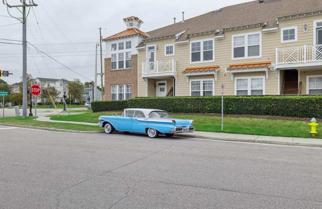 Gorgeous 3 bedroom, 3 bedroom condo available now in sought-after Ocean Park, Virginia Beach featuring 1,421 square feet! Gallery 4