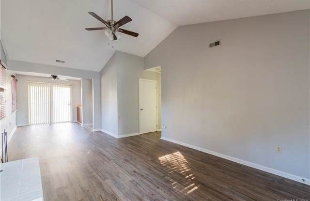 6723 Marston Court Gallery 3