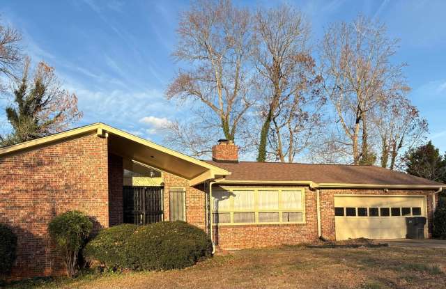 2 bedroom 3 bath Mid- Century style home! This home has a wonderful outdoor area great for Entertaining! photos photos