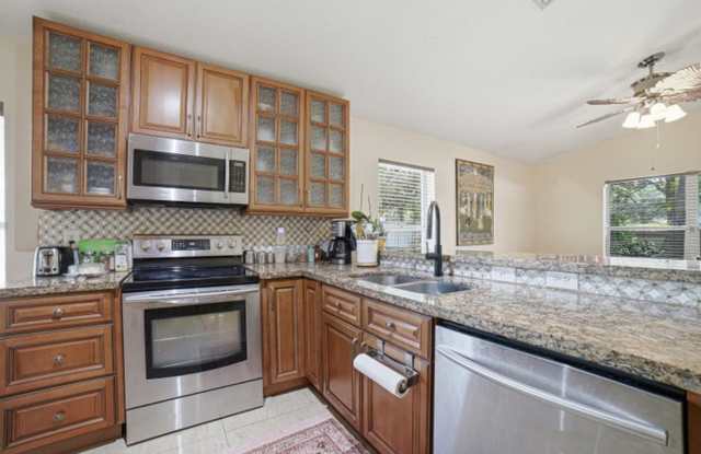 2036 NW 183rd Circle, Pembroke Pines, FL 33029 - 3720 photos photos