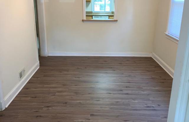 Timonium Cape Cod with Loft, Screened Porch and Large Yard Gallery 4