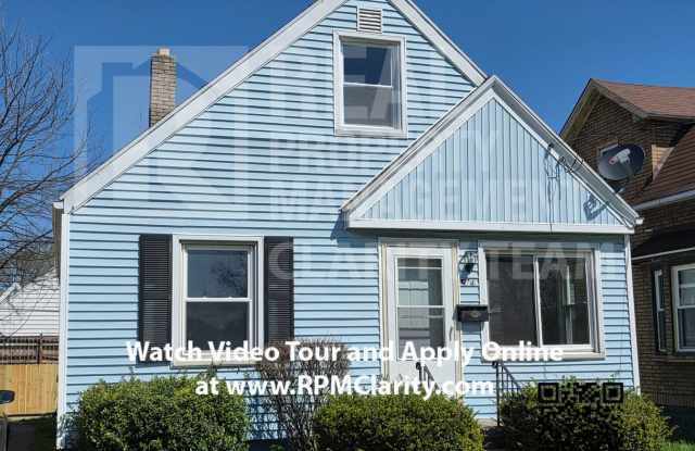 3 Bedroom / 1 Bath Home Close to Promedica Hospital photos photos