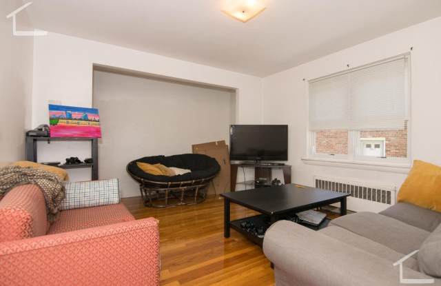 Unique BU Apt For You. 9/1/26! photos photos