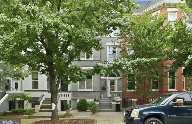 2128 1ST Street NW Gallery 1