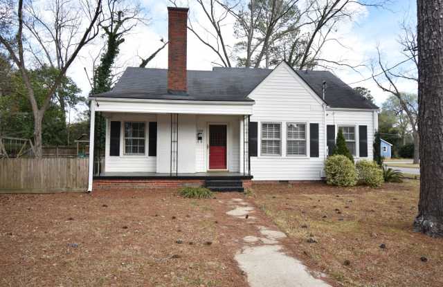 Coming Soon~3 Bedroom and 2 Bath Home- Bonus Room (Pets Considered) photos photos Coming Soon~3 Bedroom and 2 Bath Home- Bonus Room (Pets Considered) photos photos
