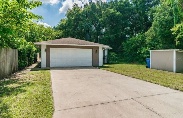 411 E LUTZ LAKE FERN ROAD Gallery 2
