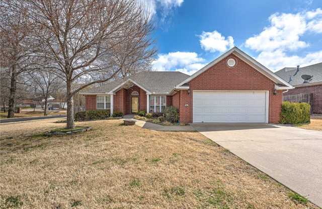 701 SW Maidstone Avenue photos photos