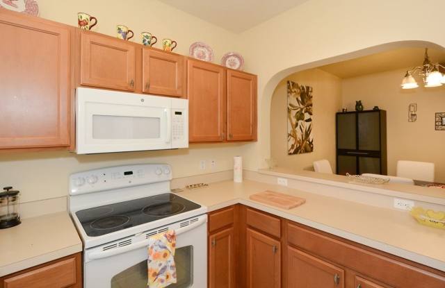 Lakeside Village Townhouse 2 Bedroom 2.5 Bath Available for Short-Term Rental photos photos