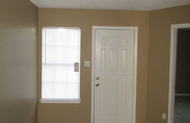 4138 Meadow Park Gallery 3