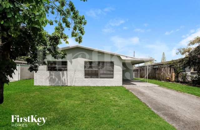 960 North 73rd Way photos photos