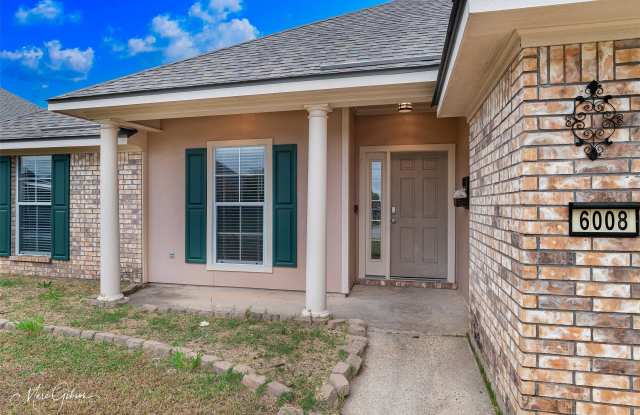 6008 Pampus Lane Gallery 2
