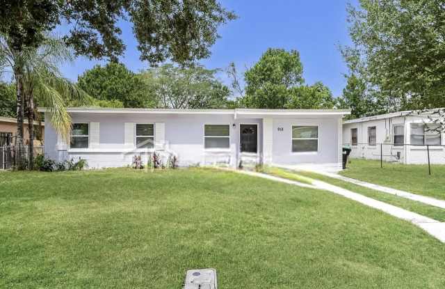 919 Hacienda Ct photos photos