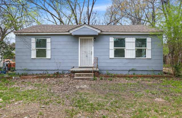 2869 Greenwood Avenue photos photos