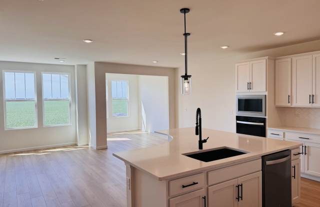 2177 Ryegrass Lane Gallery 2