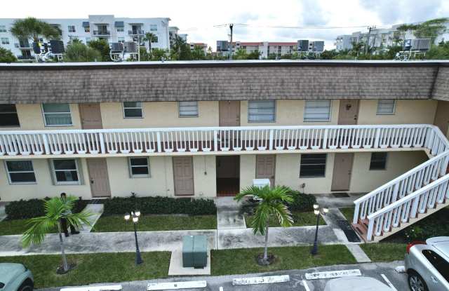 1204 S Lake Drive E photos photos