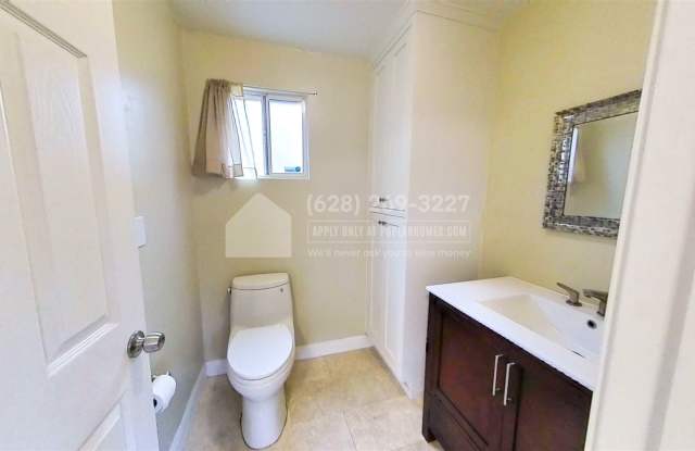 1115 Chestnut Avenue - 1115 Chestnut Avenue, Long Beach, CA 90813