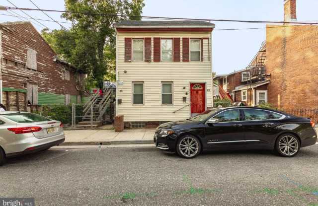 85 UNION Street photos photos