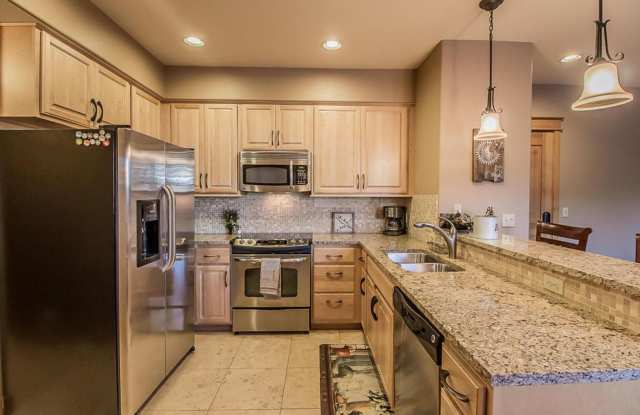 1 Bedroom | 1.5 Bathrooms | 2 Flexible Bonus Spaces | Luxury Riverstone Condo Gallery 4