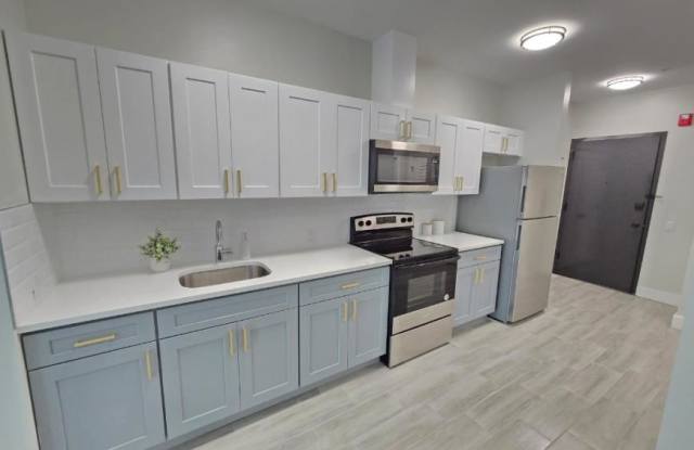 130 Ellis Avenue photos photos