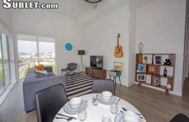 708 7th Street - 708 West 7th Street, Los Angeles, CA 90017