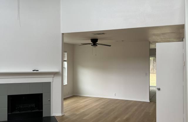4529 Blue Jay Lane Gallery 2