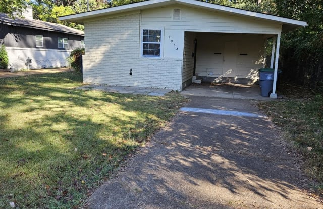 2932 Walker Avenue - 2932 Walker Avenue, Memphis, TN 38111