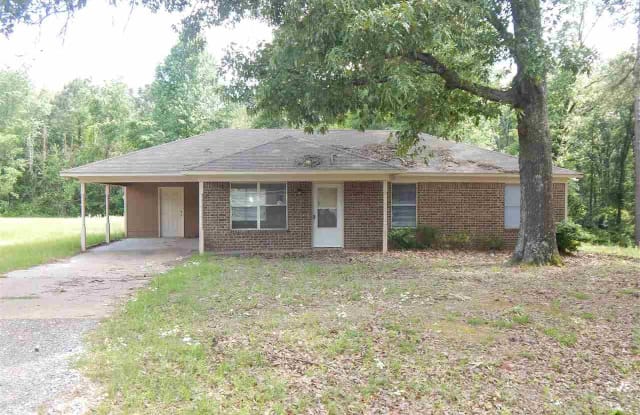 10074 Wooded Way - 10074 Wooded Creek Drive, Farmers Branch, TX 75244